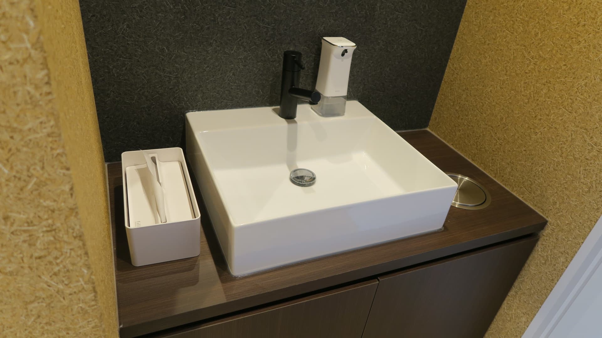 京都市南区歯科/京都十条駅前歯科/歯医者